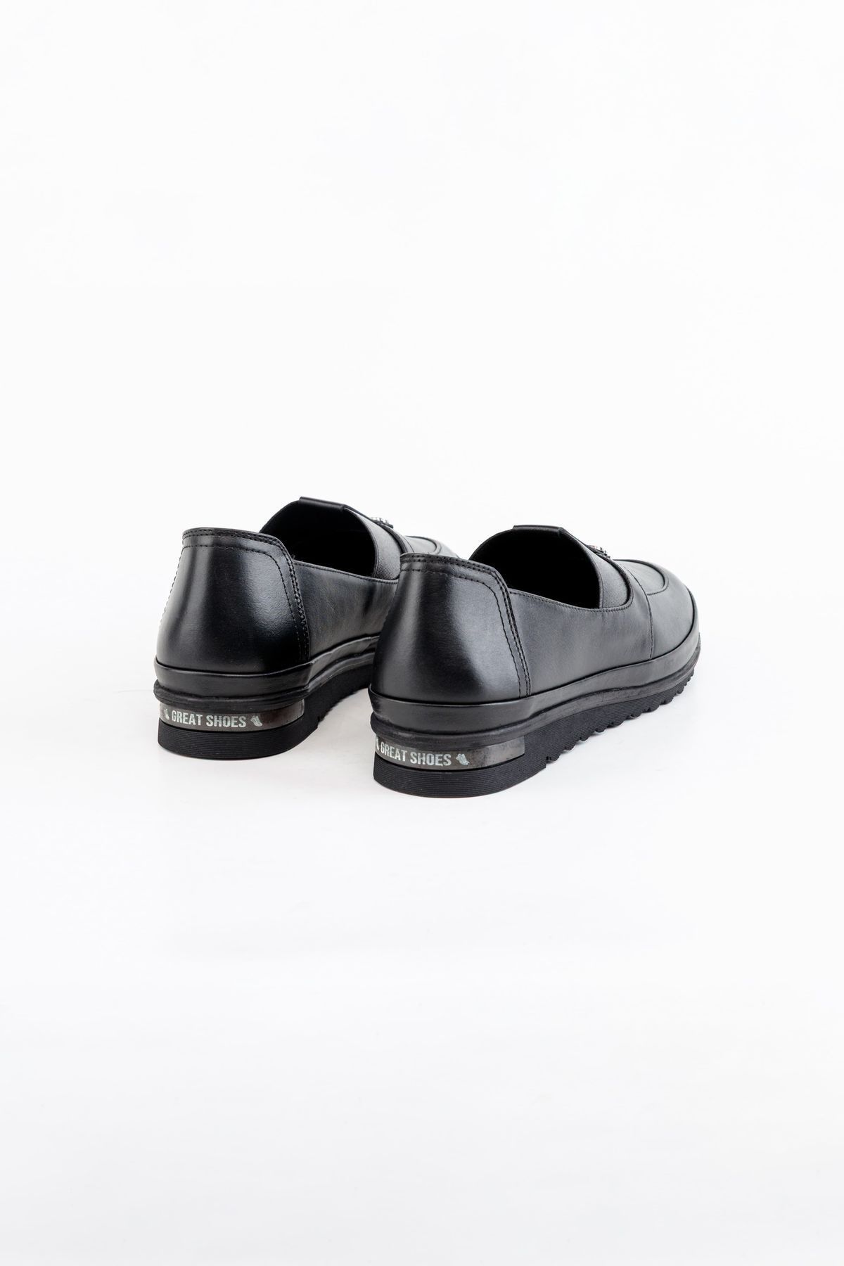 Туфлі жіночі чорні | Berrini фото в BOTAS